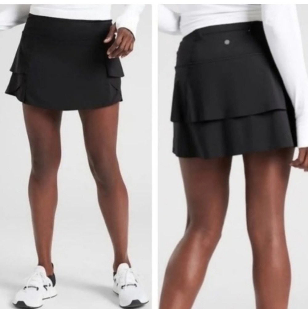 Athleta Momentum Ruffle Skort in Black, sz XS
